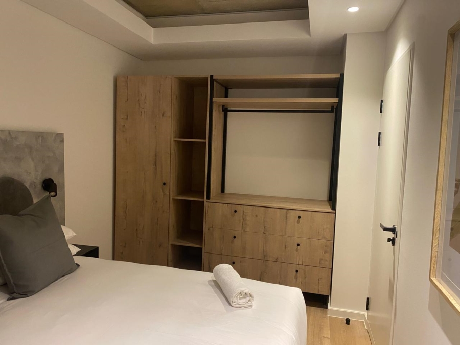 To Let 2 Bedroom Property for Rent in Sea Point Western Cape